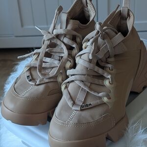 Dior Women's Tan Sneakers
